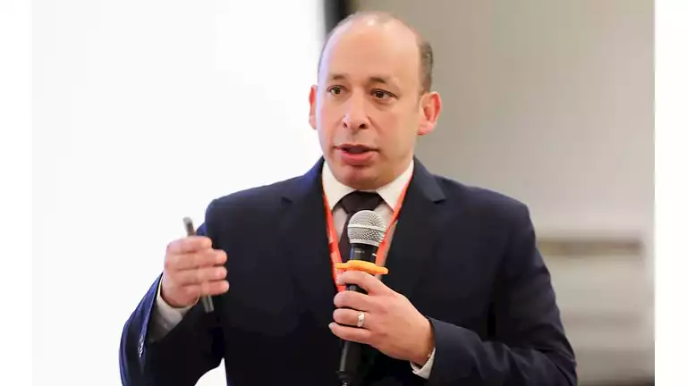 طب القاهرة تنشر تعليمات جديدة لمديري مستشفيات قصر العيني خلال إجازة عيد