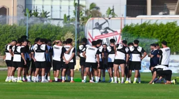 عودة عواد وغياب الدوليين.. كواليس مران الزمالك اليوم استعداداً للمصري