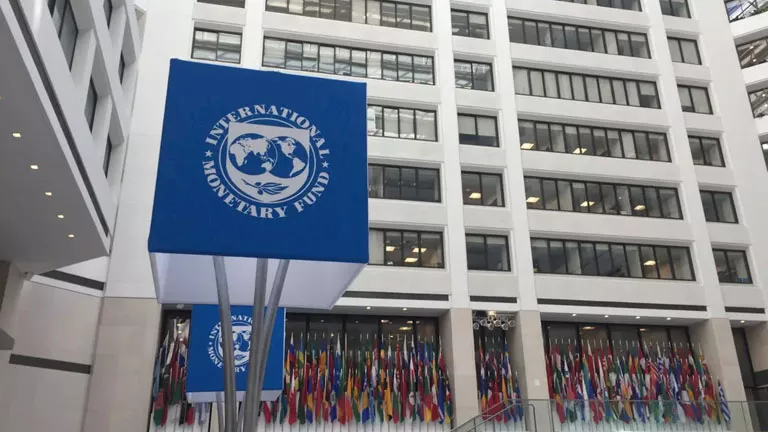 صندوق النقد الدولي: العملية ضد إيران ستؤدي إلى تراجع النمو الاقتصادي في