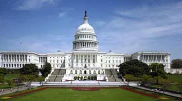 بسبب الملل.. ترامب يفقد الاهتمام بالتصعيد ضد إيران ويتجه لملفات داخلية