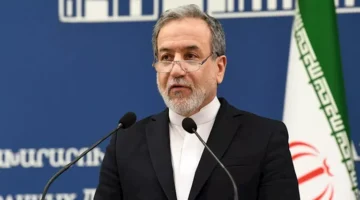 عراقجي: القصف الإيراني دفع الجنود الأمريكيون لاستخدام مواطني دول الخليج