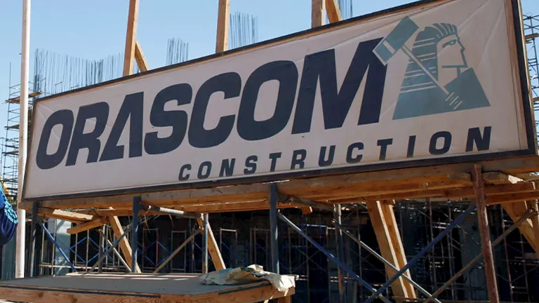 تحالف أوراسكوم كونستراكشن يوقع اتفاقية لتطوير محطة رياح بخليج السويس