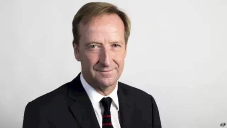 مدير المخابرات البريطانية السابق: إيران لها اليد العليا حتى الآن