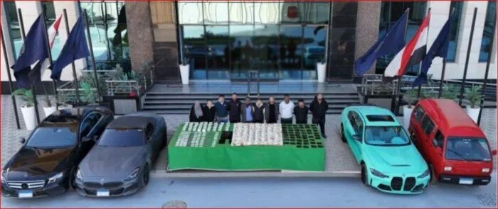 مصرع عنصرين جنائيين شديدي الخطورة خلال مداهمة بؤرة إجرامية بقنا.. وضبط مخدرات بـ 79 مليون جنيه