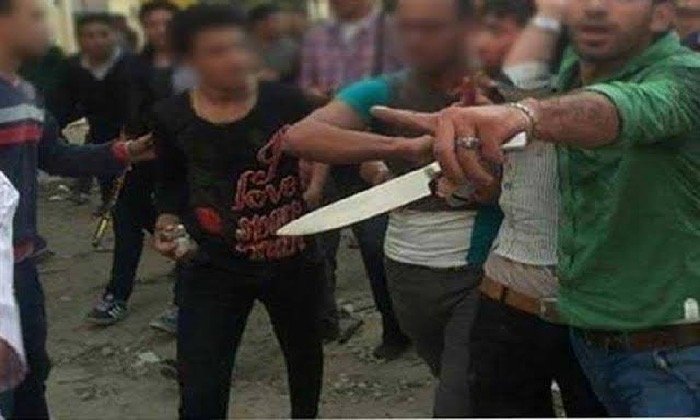 جريمة دامية تهز الفيوم.. إصابة نجار وشقيق أحد الجناة برصاصٍ طائش في مشاجرة