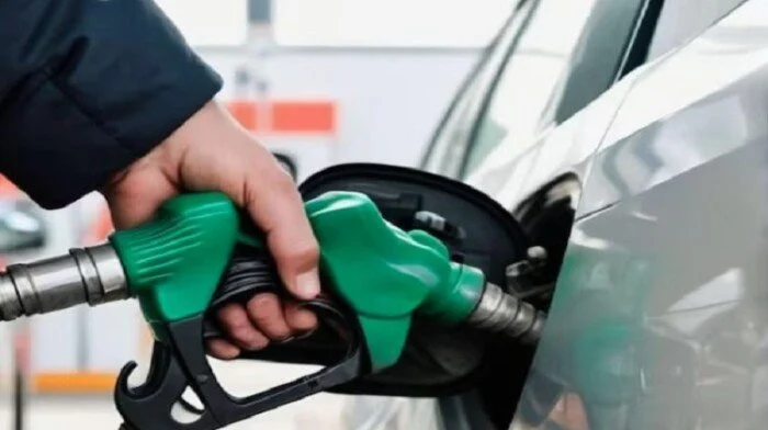 أسعار البنزين والسولار اليوم الخميس 26 مارس 2026 في محطات الوقود