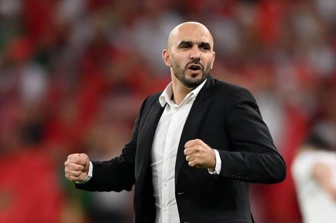 أحمد جلال يكشف مفاجأة: الركراكي يقترب من تدريب منتخب السعودية