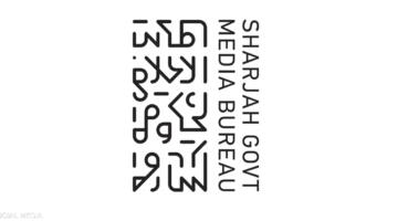 الشارقة تعالج حادثاً ناجمًا عن استهداف مبنى “الثريا” بالوسطى.