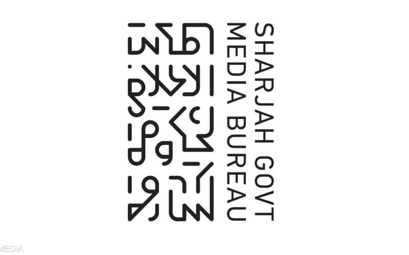 الشارقة تعالج حادثاً ناجمًا عن استهداف مبنى “الثريا” بالوسطى.