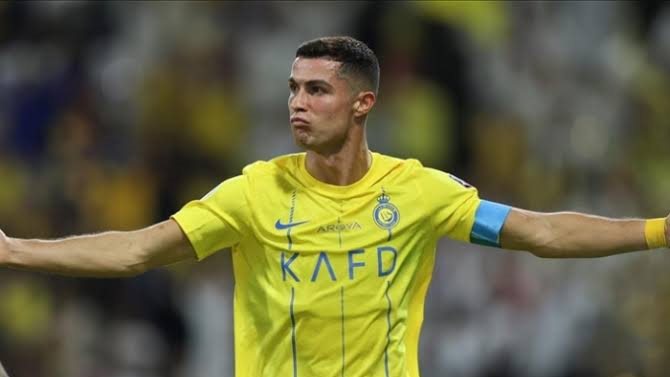 رونالدو: لأكثر من قرن.. ونحن نرتقي بكرة القدم البرتغالية ونُلهم الملايين حول العالم