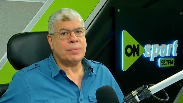 شوبير يقدّم نصائح للاعبي منتخب مصر قبل مواجهة إسبانيا