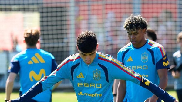 صور من تدريبات منتخب إسبانيا استعدادًا لمواجهة مصر وديًا.. لقطات