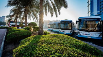 عجمان تعلن استعادة خدمات النقل إلى وضعها الطبيعي في الإمارة.