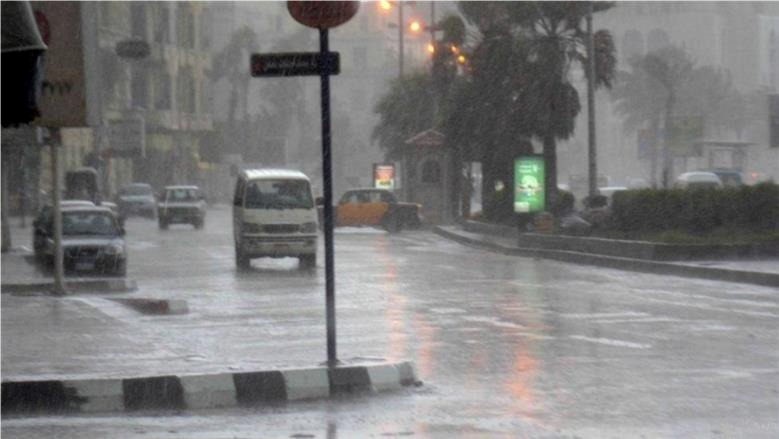 متى تتحسن أحوال الطقس؟.. الأرصاد تحذر من منخفض جوي يضرب البلاد الثلاثاء | عاجل