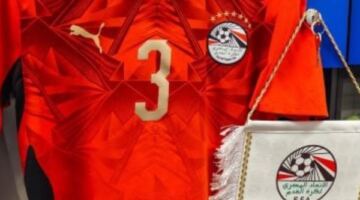 محمد هاني يرتدي شارة قيادة منتخب مصر أمام إسبانيا