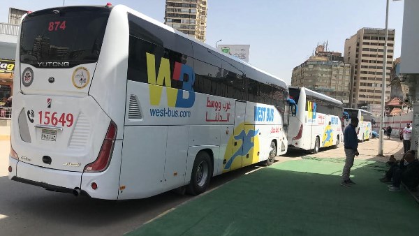 أتوبيسات الزمالك تستعد لنقل الجماهير لحضور مباراة المصري