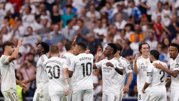 أزمة في ريال مدريد.. أربيلوا ينتقد كامافينجا ويفتح باب رحيله