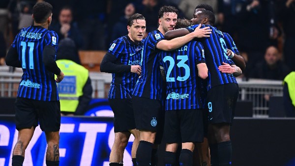 إنتر ميلان يتفوق على روما 2-1 في الشوط الأول بالدوري الإيطالي