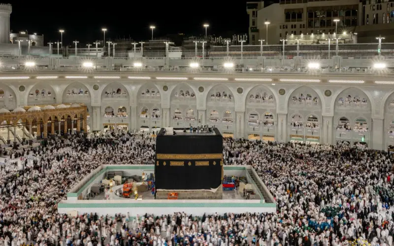 إنجاز مشروع الصيانة الشاملة للكعبة المشرفة وفق أعلى المعايير العالمية – أخبار السعودية