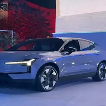 ارتفاع أسعار سيارات فولفو في مصر.. الأرخص تبدأ الآن من 1.79 مليون جنيه