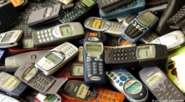 ارتفاع مفاجئ في سوق الهواتف البسيطة على حساب السمارت فون .. ما السر؟
