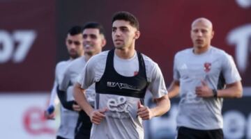 استعداداً لـ مباراة سيراميكا كليوباترا.. كوكا داخل التتش في أحدث إطلالة