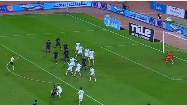 الساحر يبدع.. سيف زاهر يثني على أداء بيزيرا أمام المصري البورسعيدي