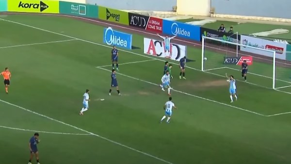الشوط الأول.. بيراميدز يتفوق على إنبي 2-0 في نصف نهائي كأس مصر