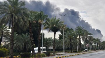 الكويت تتعامل مع مسيّرات بثاني أيام الهدنة والسعودية تعلن توقف منشآت طاقة | أخبار