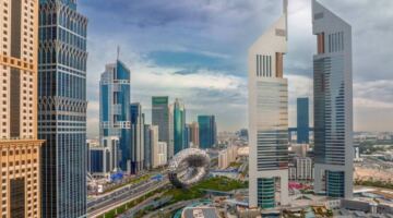 «بزنس إنسايدر»: الحياة الطبيعية تعود إلى دبي والمغتربون يسارعون للعودة