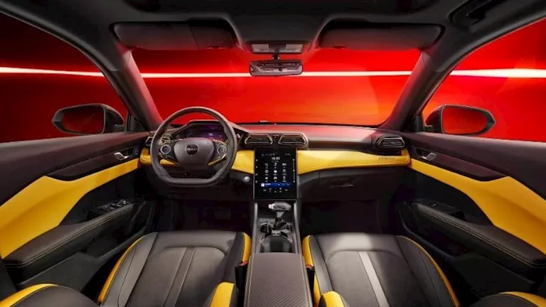 بعد تثبيت أسعارها.. مواصفات دونج فينج Shine التفصيلية في السوق المصري