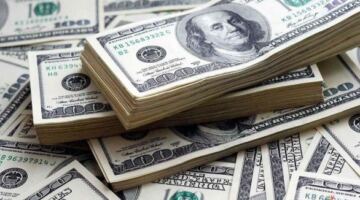 بكم مقابل الجنيه المصري؟.. سعر الدولار اليوم الأحد 19 أبريل 2026