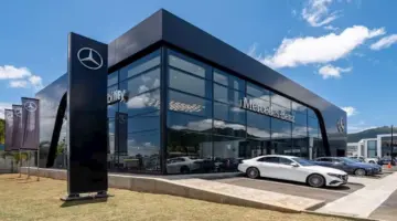 بنسخة كهربائية بالكامل.. مرسيدس تزيح الستار عن سيارة من الفئة سي