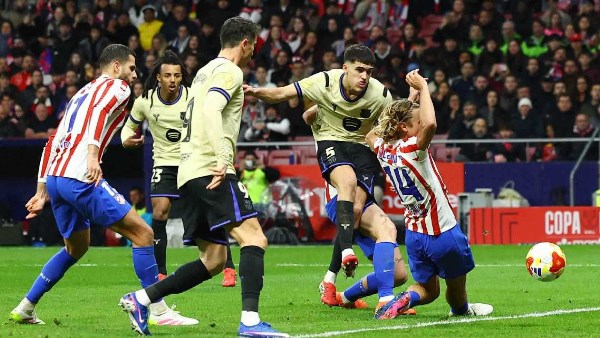 ثنائي برشلونة مهدد بالإيقاف أمام أتلتيكو