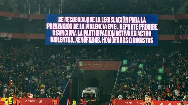 رئيس الاتحاد الإسباني يستنكر الهتافات العنصرية في مباراة مصر ويؤكد: تصرفات فردية