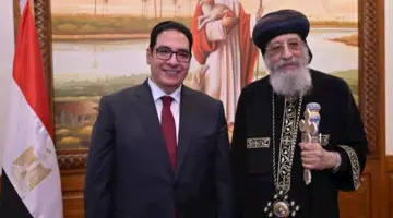 رئيس جامعة القاهرة للبابا تواضروس: مصر نموذج متميز في التلاحم الوطني