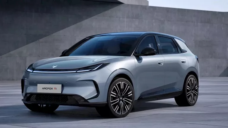 زيادة أسعار سيارات آرك فوكس الجديدة بالسوق المصري