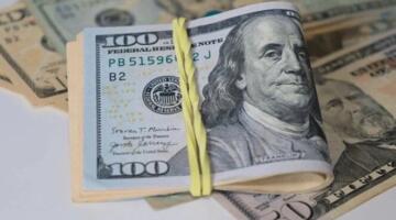 سعر الدولار مقابل الجنيه المصري اليوم الأربعاء 22 أبريل 2026.. تحديث فوري للعملة الأمريكية