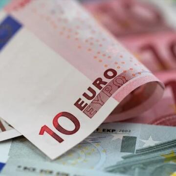 استقرار سعر اليورو اليوم الجمعة 17 أبريل 2026.. كم في بنك مصر؟