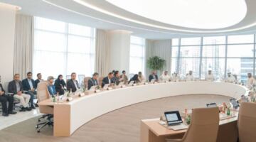 “سيادة الممرات”.. الإمارات تنهي جمود سلاسل الإمداد وتفرض “الممر الأخضر” واقعاً عالمياً