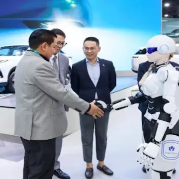 شيري تستعد لنشر 220 روبوتًا بشريًا في 30 دولة حول العالم.. ما الحكاية؟