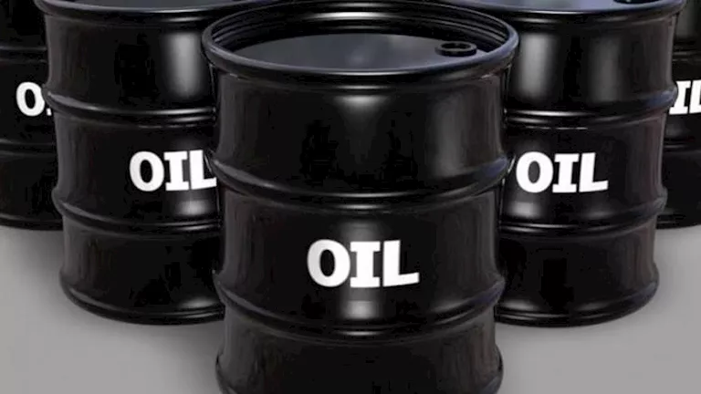 صدمة صعود أسعار النفط.. موديز توضح أسباب عدم ترقية تصنيف مصر