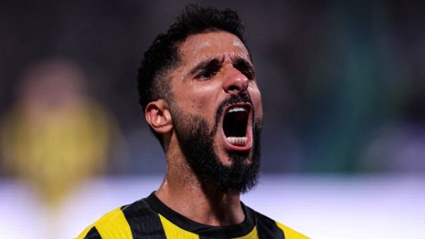 صدمة في الاتحاد .. غياب صالح الشهري لفترة طويلة بسبب الإصابة