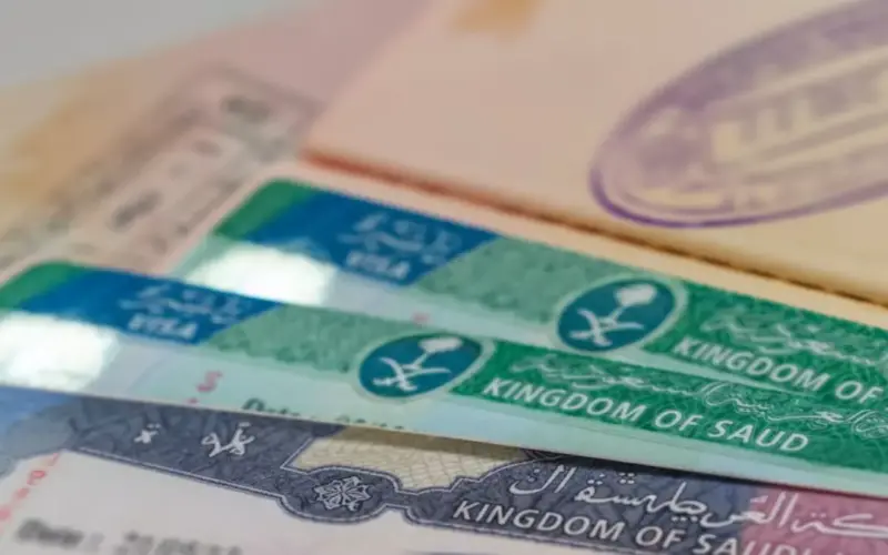 عاجل: السعودية تُلغي نظام الكفالة رسمياً 2026… اطلع على الشروط الجديدة للعمل بحرية كاملة!