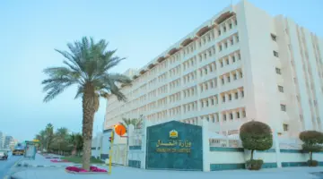 مصادر «عكاظ»: نظام التنفيذ الجديد يضبط أحكام المنع من السفر وينهي الإعسار – أخبار السعودية