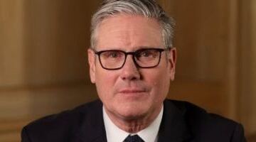 مطالبات بتقنين إشارات الهاتف المحمول فى بريطانيا.. وتوترات إيران السبب