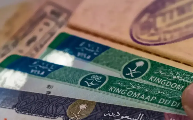 مفاجأة الجوازات السعودية تضع نهاية مرتقبة لملايين المقيمين.. تبدأ من 13 يوليو 2025 وتلغي الزيارات للمكاتب إلى الأبد