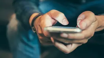 هل ينجح هاتف الـ40 دولارا في أفريقيا؟ تحدٍّ صعب بين السعر والواقع.