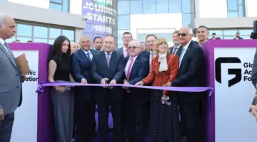 وزير التعليم العالي يدشن مبنى جديدًا بجامعة هيرتفوردشاير بمصر