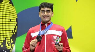 وزير الرياضة يهنئ عبدالرحمن طلبه بفضية سلاح الشيش في بطولة العالم